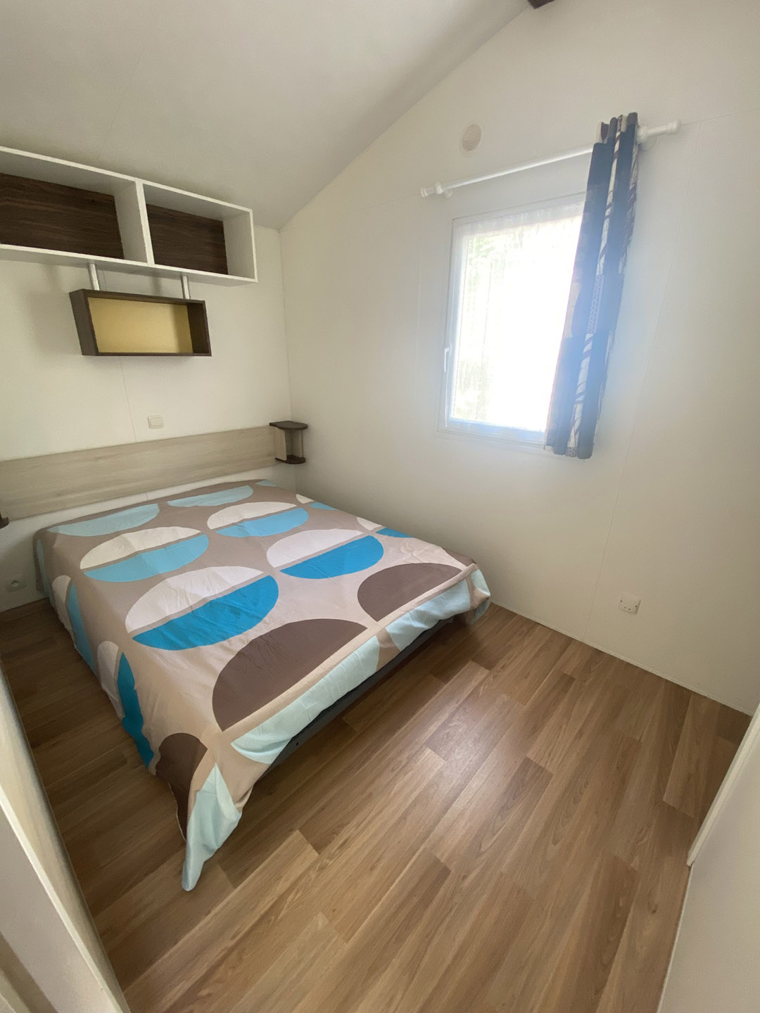 mobil home 4 personnes nature terrasse bois camping 3 etoiles letrel dordogne 4