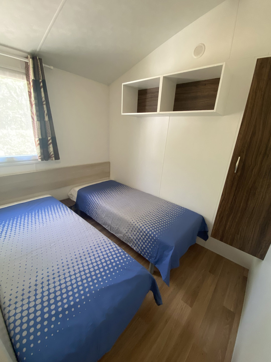 mobil home 4 personnes nature terrasse bois camping 3 etoiles letrel dordogne 5