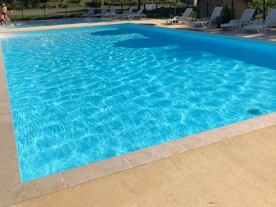 espace piscine camping letrel 3 etoiles perigord dordogne perigord 2