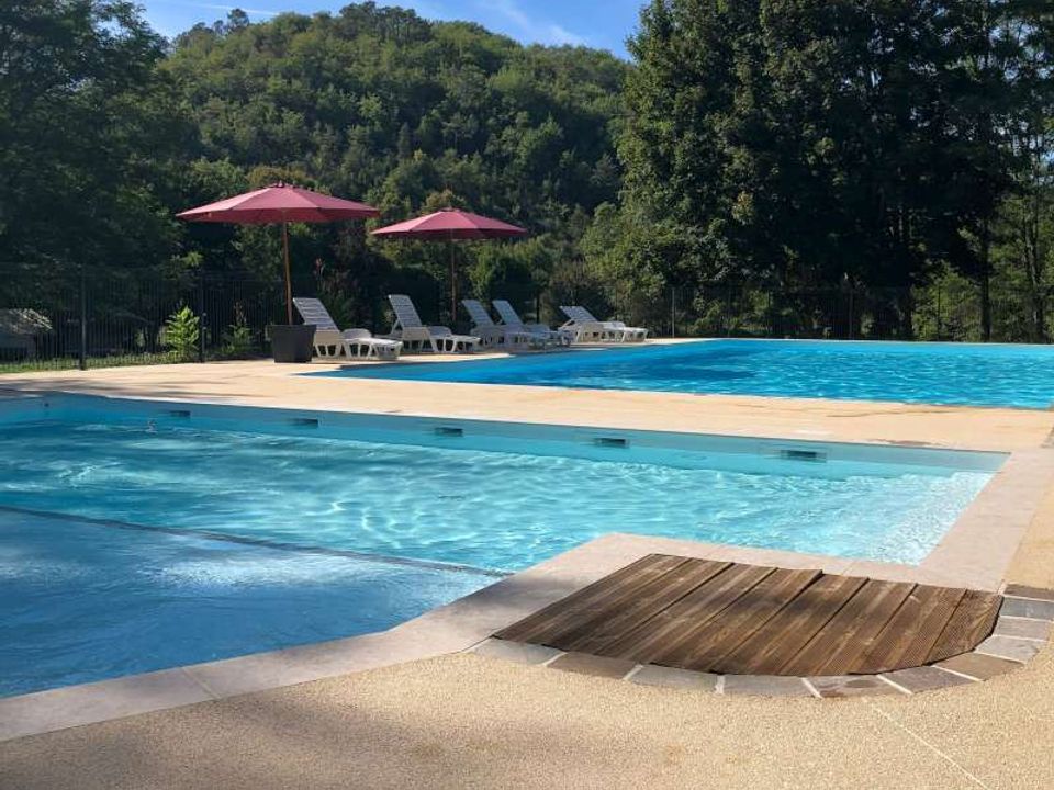 espace piscine camping letrel 3 etoiles perigord dordogne perigord 6